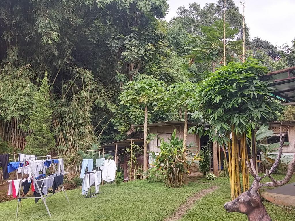 Homestay Triniti Lembang Ngoại thất bức ảnh