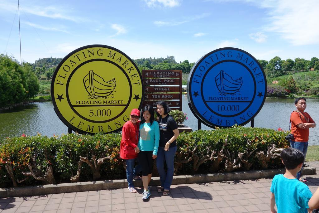 Homestay Triniti Lembang Ngoại thất bức ảnh
