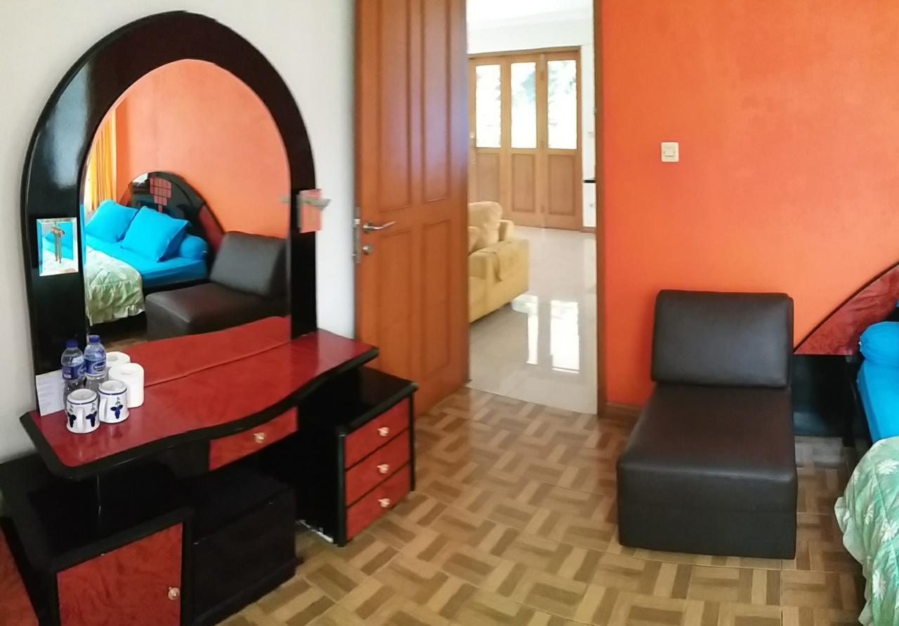 Homestay Triniti Lembang Ngoại thất bức ảnh